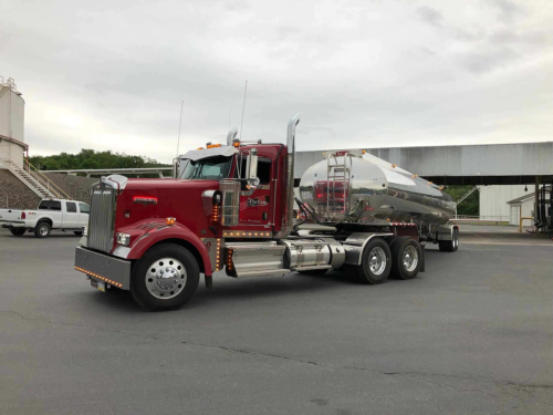 Bear Fuel Truck 